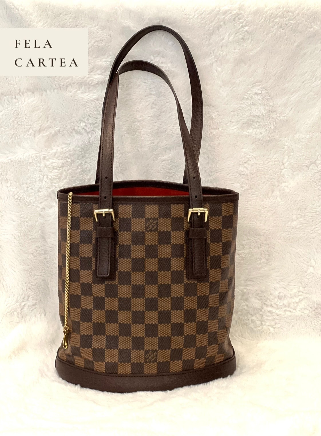 LOUIS VUITTON Marais Bucket Bag, Damier Ebene