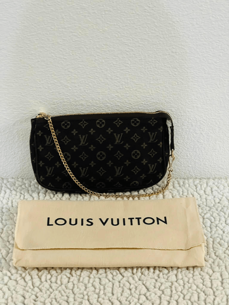 LOUIS VUITTON Mini Pochette Accessoires, Mini Lin